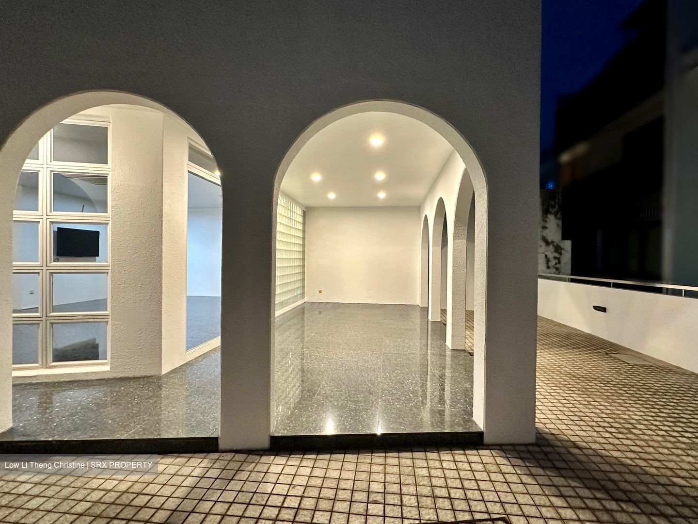 Sennett Avenue (D16), Semi-Detached #475861131